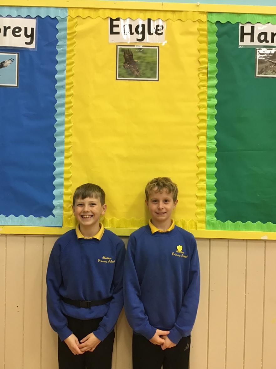 2 senior pupils in school uniform 